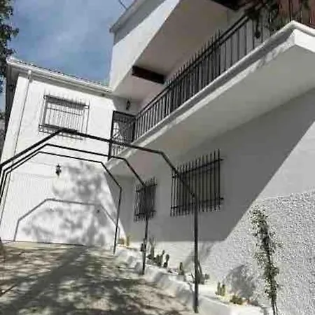 Villa Amaris A Hora De Madrid *