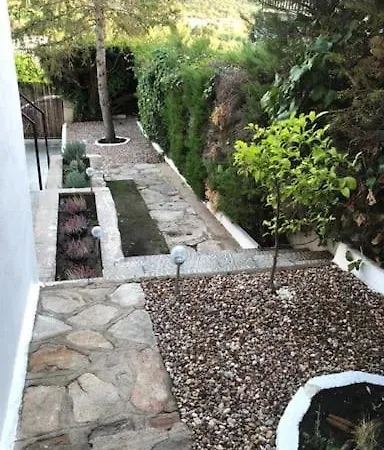 Villa Amaris A Hora De Madrid *